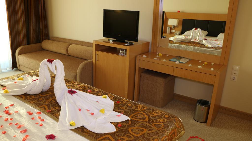 Adrina Termal Health & Spa Hotel Gure Esterno foto